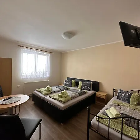 Vinařský Dům Pálava Strachotin