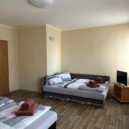Vinarsky Dum Palava 2*