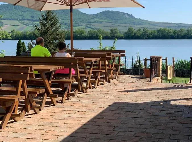 Vinarsky Dum Palava Πανσιόν 2*